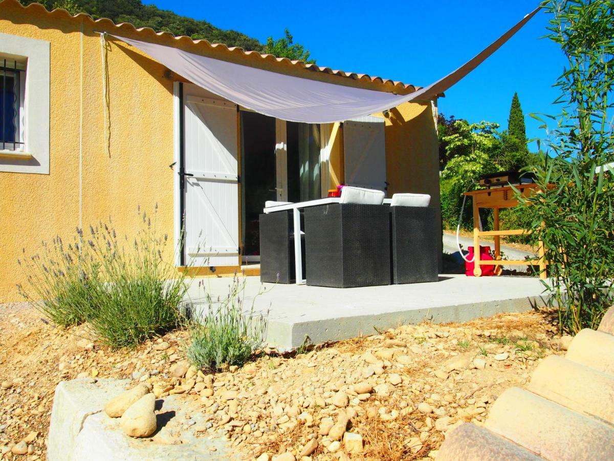 Gite Le Petit Vallon 普罗旺斯地区阿莱马尼 外观 照片